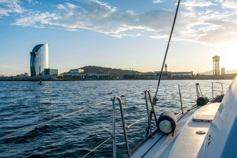 barcelona-sunset-catamaran-cruise-with-wine-and-tapas