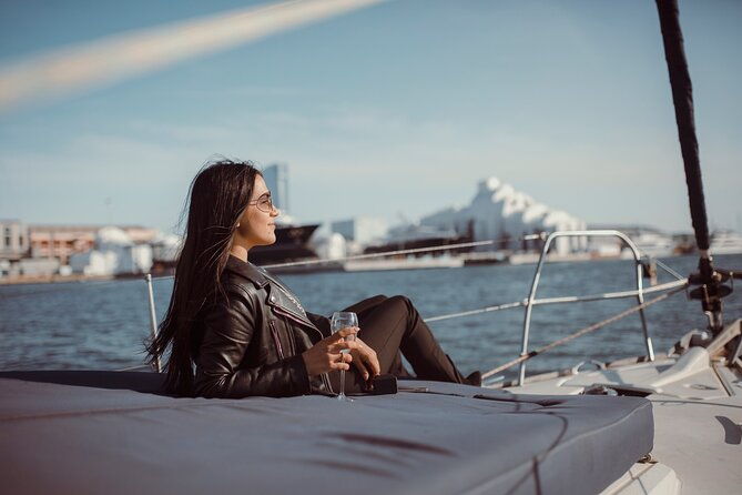 barcelona-sunset-cruise-with-open-bar-of-cava