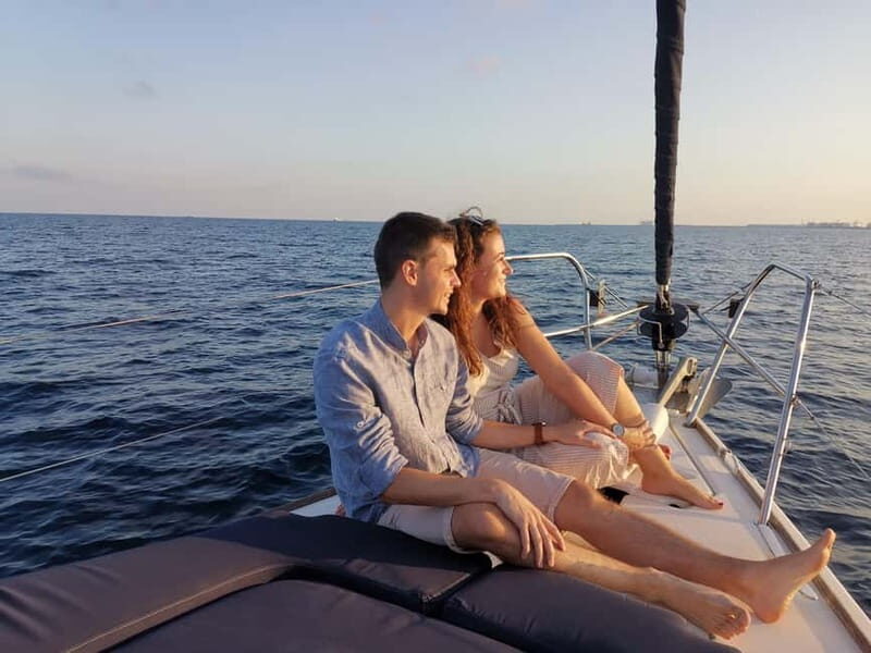 Barcelona: Sunset Sailboat Cruise with Open Bar and Snacks - FAQ