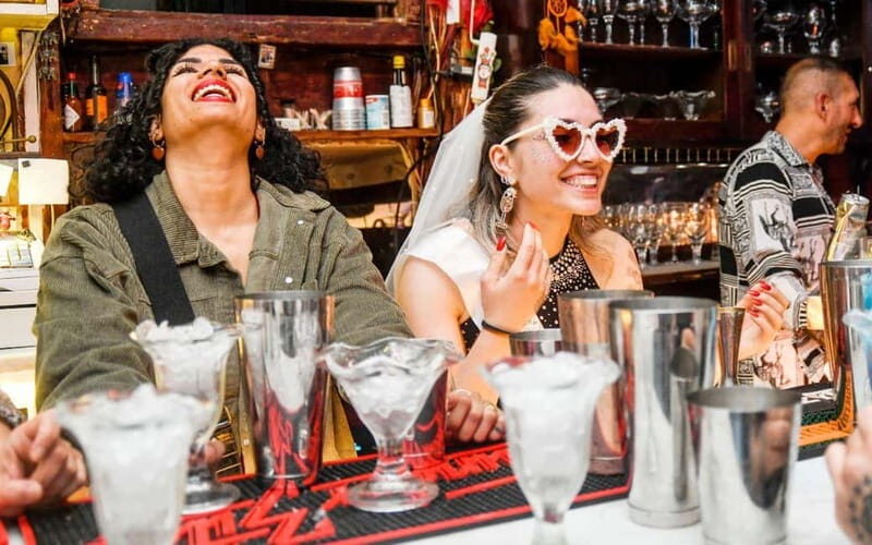 Barcelona Tapas Tastings Food Crawl Walking Tour & VIP Entry - Experience the Best of Barcelona Nightlife with the Tapas Tastings Food Crawl & VIP Entry