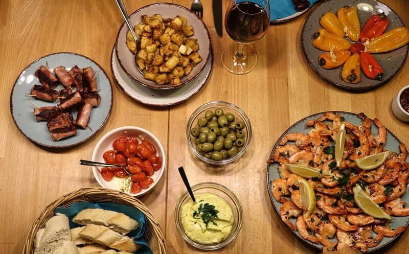 Barcelona: Tapas, Tipples, and Tales Food Tour - Key Points