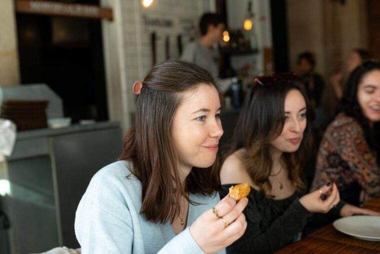 barcelona-tapas-tour-with-food-tastings-and-drinks