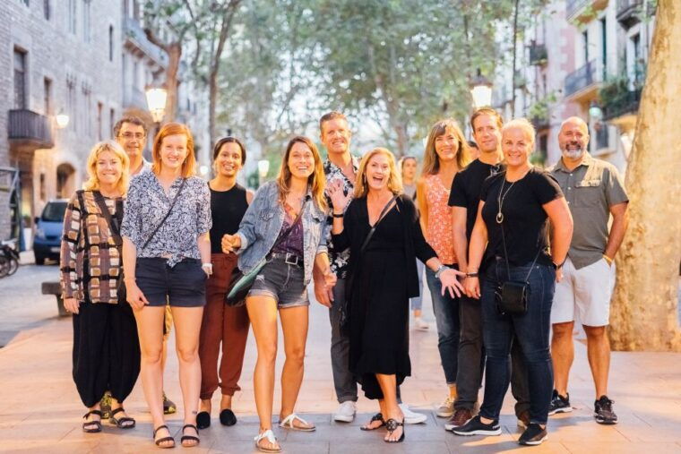 barcelona-tapas-wine-private-walking-tour-with-local-food
