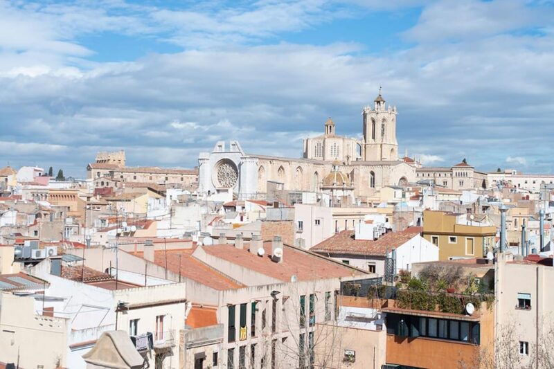 barcelona-tarragona-sitges-guided-day-trip-with-transfers