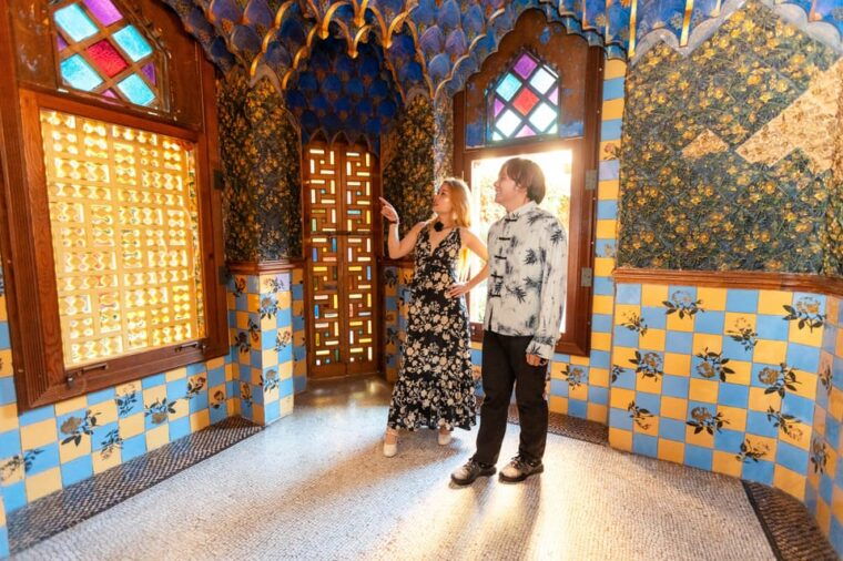 barcelona-the-3-gaudi-houses-tour