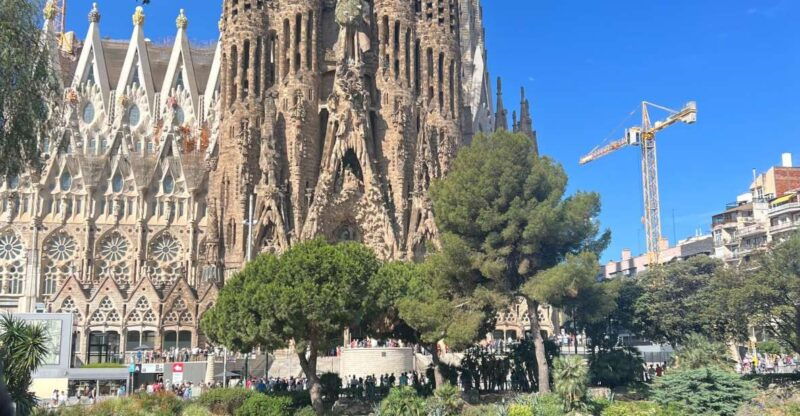 barcelona-the-jewel-of-the-mediterranean-4-hours