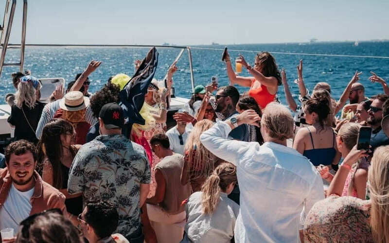 Barcelona: The Original Barcelona Boat Party - The Sum Up