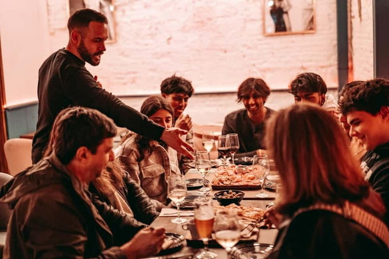 Barcelona: Tipsy Tapas & History Tour in the Gothic Quarter - The food and drinks
