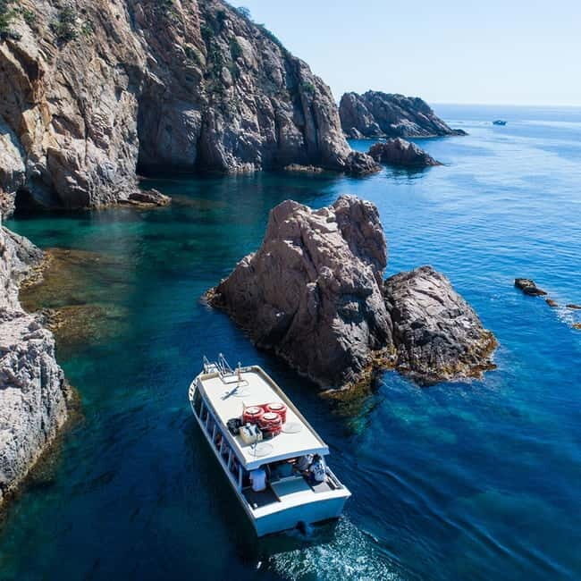 Barcelona: Tossa de Mar & Costa Brava very small group - Key Points