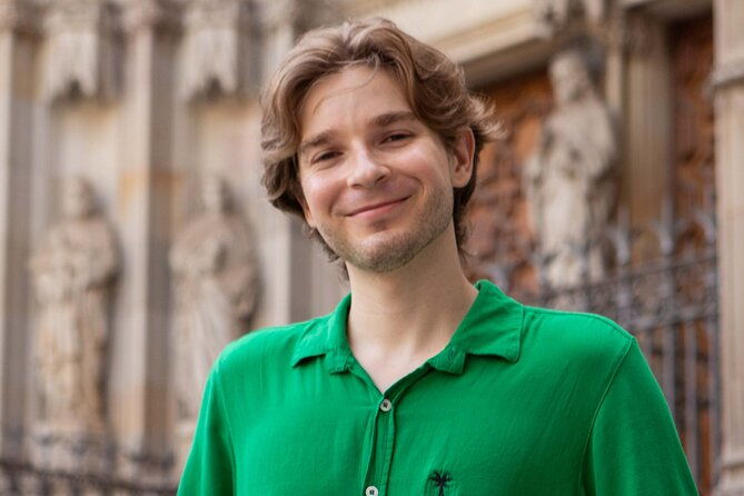 barcelona-tour-and-photoshoot-in-gothic-quarter