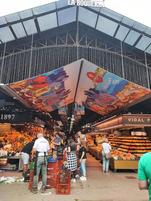 barcelona-tour-in-romanian