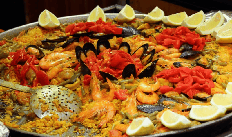 barcelona-tour-of-besalu-and-paella-in-tossa-de-mar