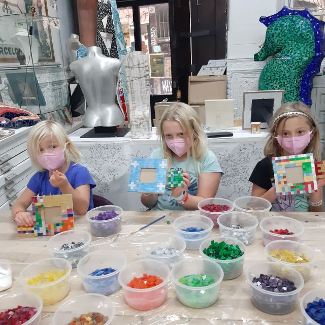 barcelona-trencadis-mosaic-class-learn-gaudis-technique