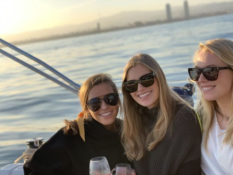 barcelona-two-hour-midday-or-sunset-sailing-cruise