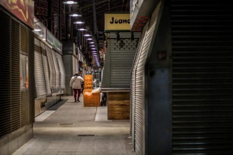 barcelona-walk-on-the-dark-side-private-ghost-tour