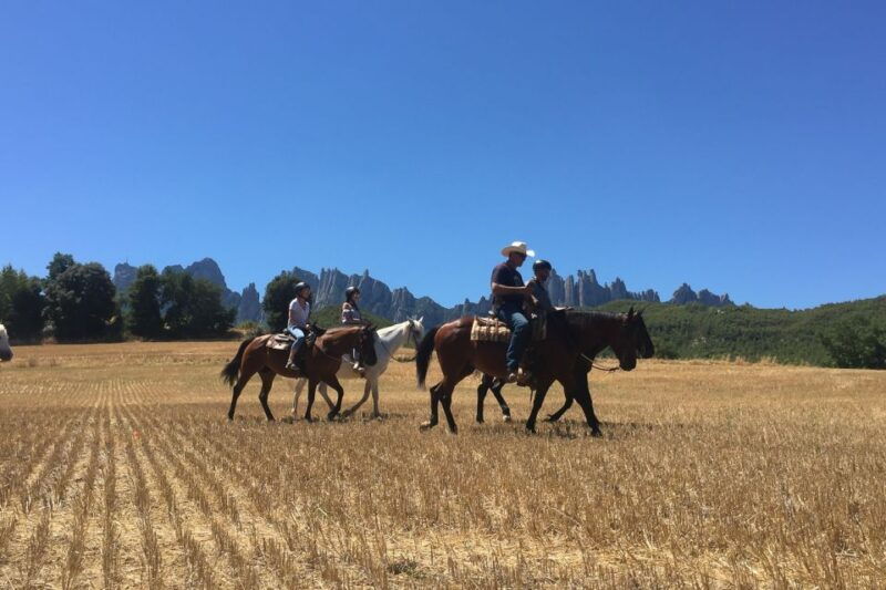 barcelona-walking-and-horse-riding-day-trip-in-montserrat