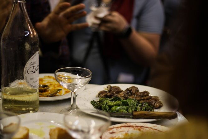 barcelona-walking-food-tour-with-secret-food-tours