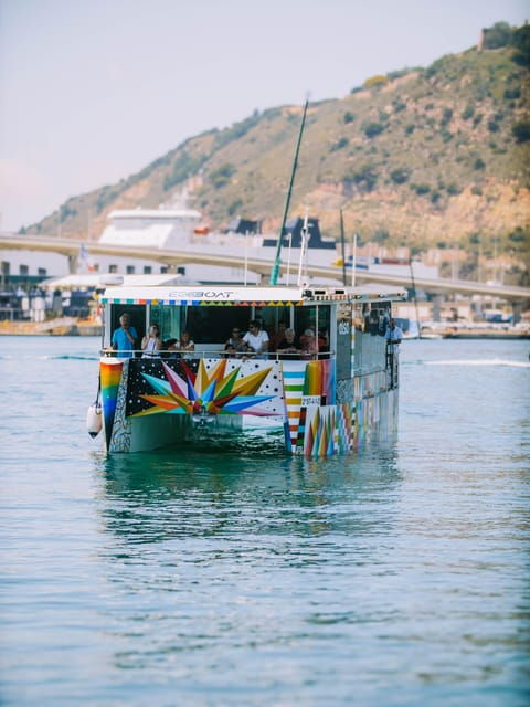 barcelona-walking-tour-of-the-gothic-quarter-and-boat-ride