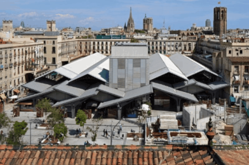 barcelona-walking-tour-old-towns-hidden-gems-2