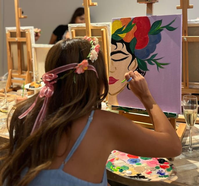 barcelona-wine-art-with-a-twist-experience-like-no-other