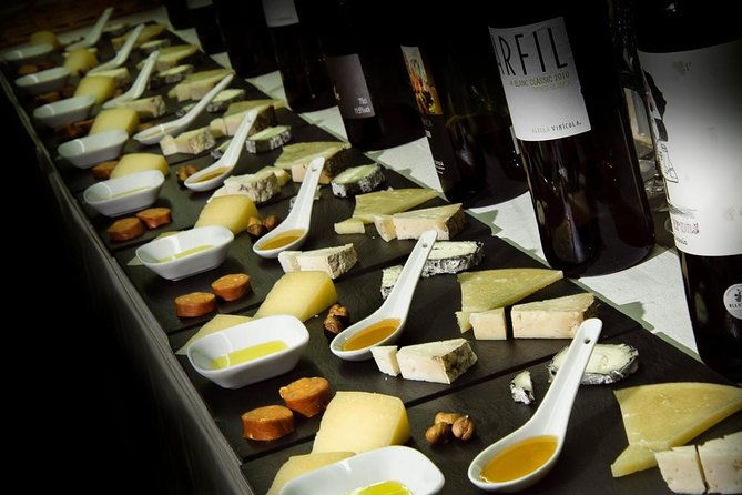 barcelona-wine-tasting-and-5-course-tapas-pairing-dinner