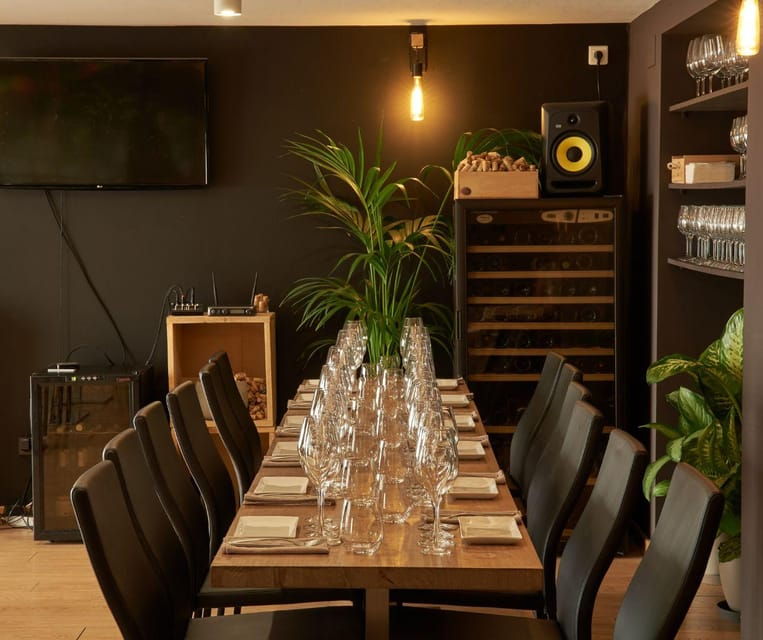 barcelona-wine-tasting-and-tapas-5-course-pairing-dinner