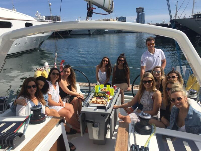 barcelona2-hour-private-sail-inc-drinks-snacks-onboard