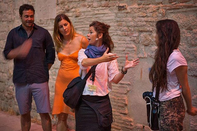 barcelonas-dark-history-night-tour