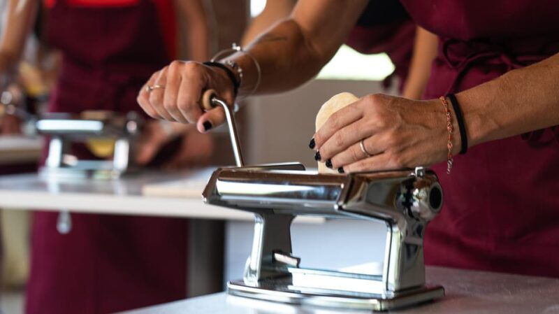 bardolino-garda-lake-pasta-cooking-class-at-agritourism