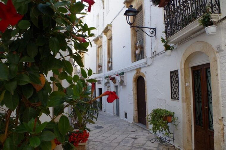 bari-alberobello-martina-franca-and-locorotondo-tour