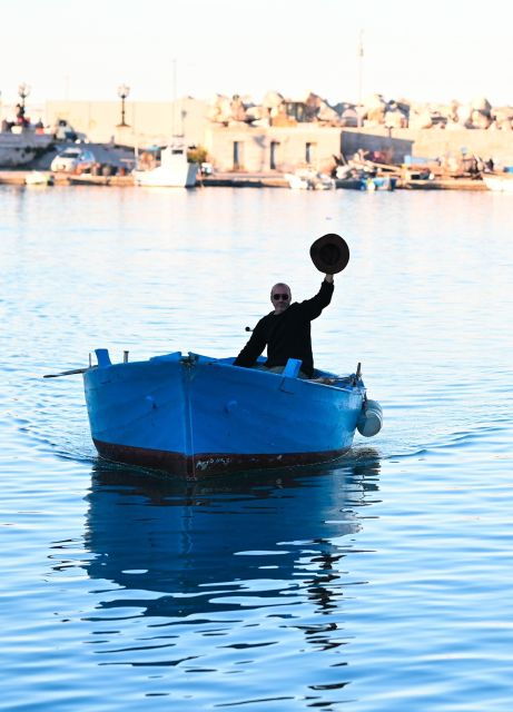 bari-boat-trip-on-gozzovigliando-fishermens-boat
