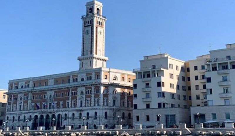 bari-by-boat-admire-the-city-from-the-sea-with-aperitivo