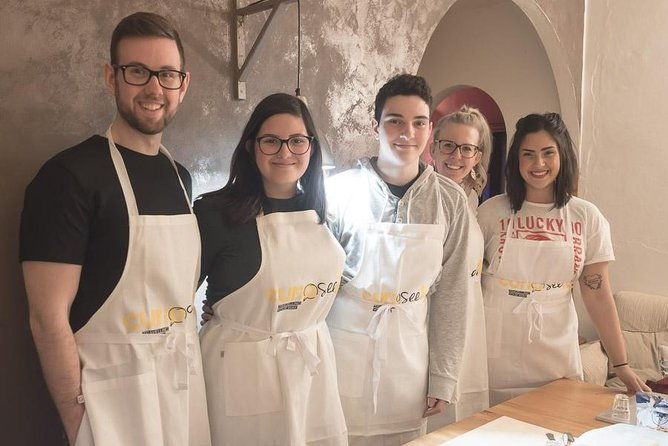 bari-home-cooking-class-make-cavatelli-capunti-with-wine-2