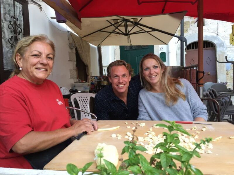bari-rickshaw-tour-with-pasta-experience