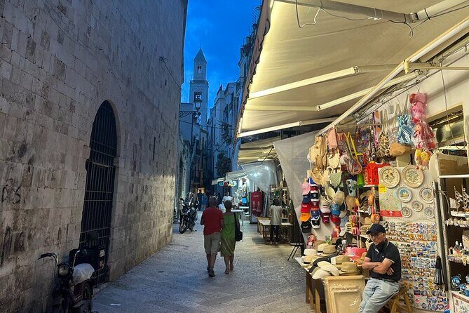 Bari Street food with Wine & food Taster - Discovering Bari’s Culinary Treasures
