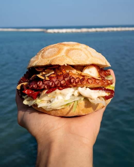 Bari Sunset and Tapas: Street Food Tour with Local Guide - Exploring Bari Sunset and Tapas: How the Tour Unfolds