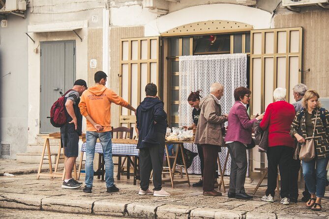 bari-walking-tour-with-pasta-experience