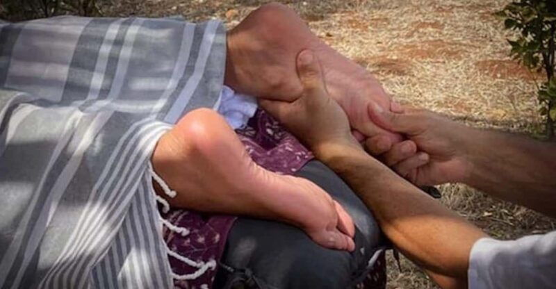 bari-wellness-massage-from-the-feet-to-the-face-at-studio