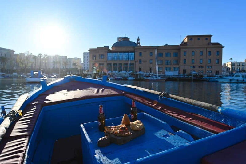 Bari:Private Boat Trip over "Gozzovigliando", fishermen boat - FAQ