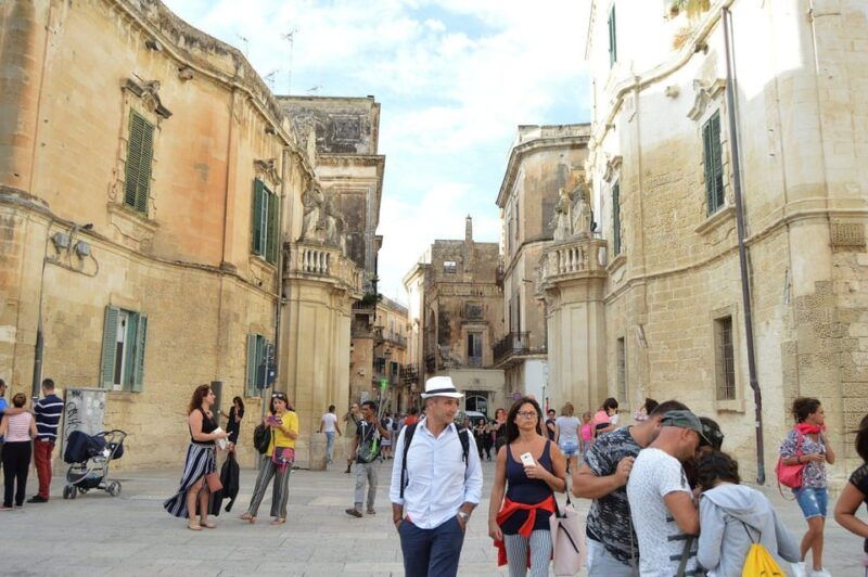 baroque-lecce-revealed-a-cultural-walking-experience