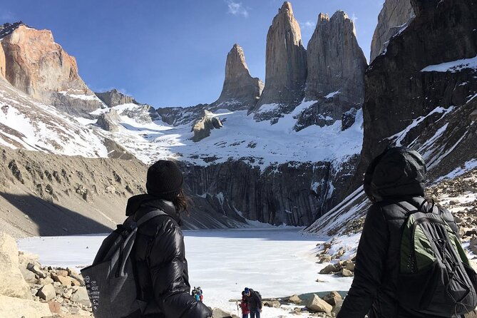 base-of-torres-del-paine-hike-and-excursion
