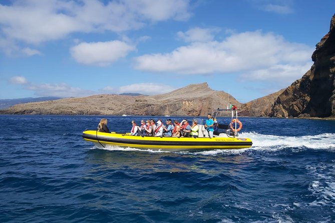 basic-tour-1-shuttle-quinta-do-lorde-to-cais-do-sardinha-one-way