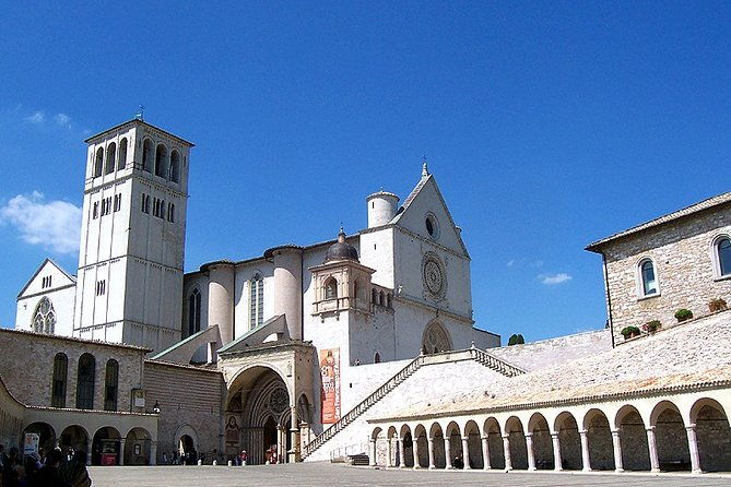 basilica-of-saint-francis-in-assisi-private-tour