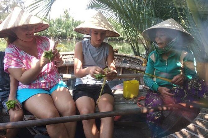 Basket boat, sightseeing, bamboo class - Introduction