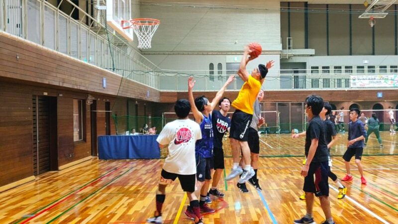 basketball-in-osaka-with-local-players