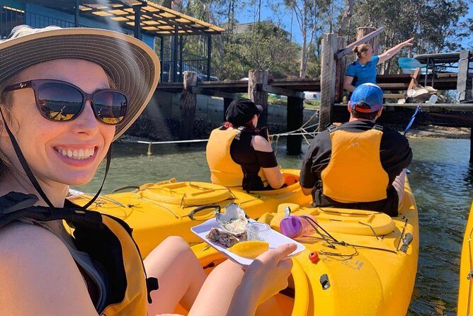 Batemans Bay Glass-Bottom Kayak Tour Over 2 Relaxing Hours - The Guides and Their Role