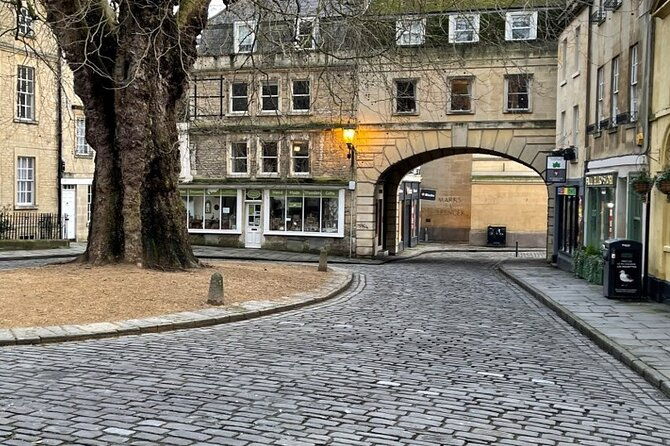 bath-2-hour-bath-walking-tour-of-bridgerton-filming-locations