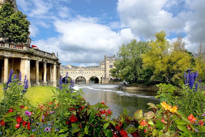 bath-and-cotswold-village-private-car-tour-from-london