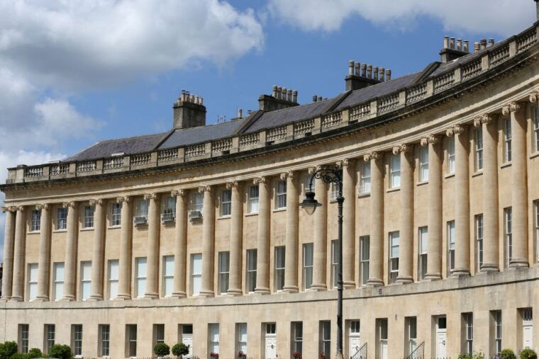 bath-bridgerton-filming-locations-walking-tour-with-music