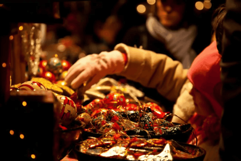 bath-christmas-market-and-city-highlights-walking-tour